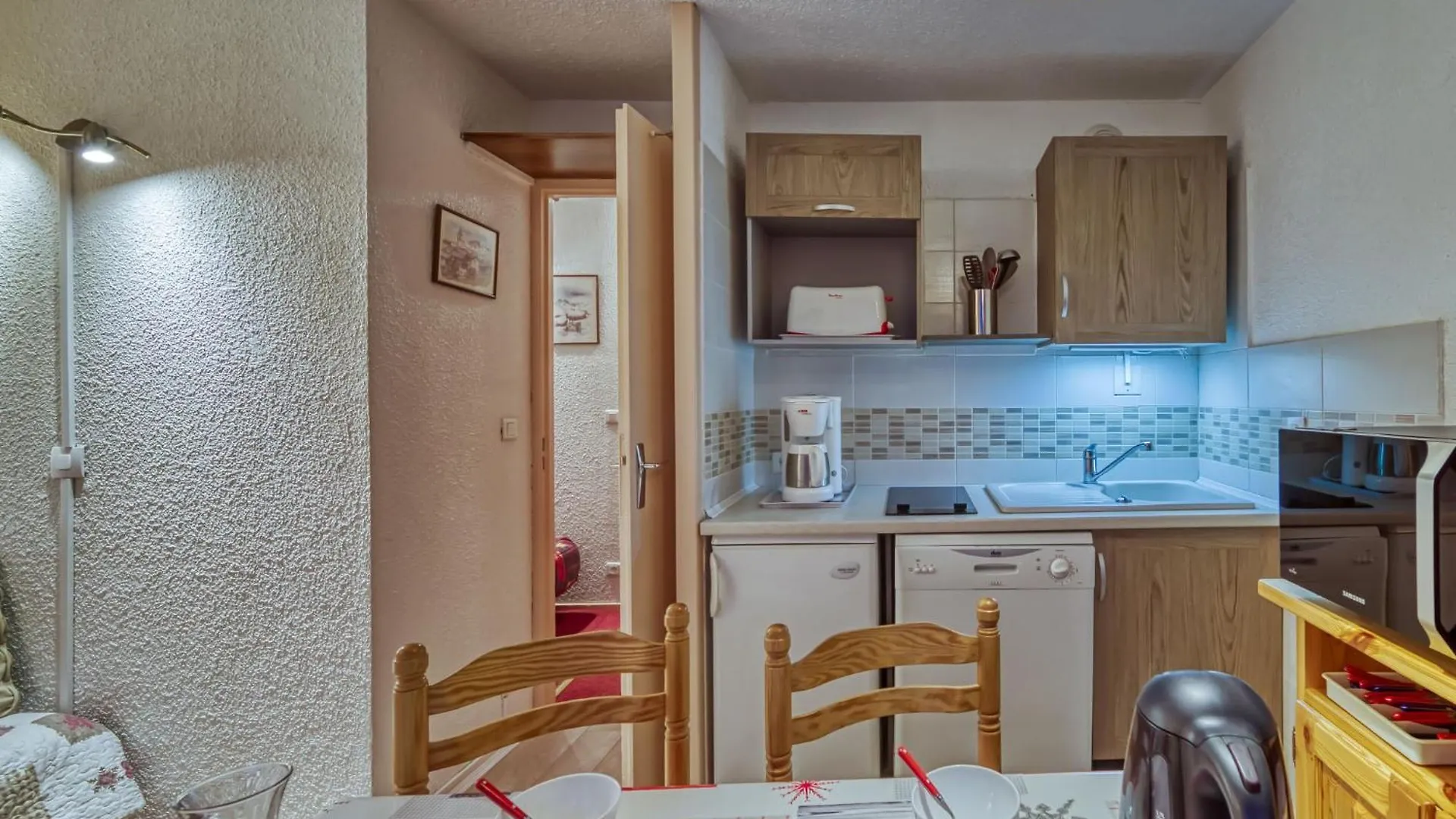 Apartment Les Gentianes 110 By Interhome Сен-Мартен-де-Бельвиль